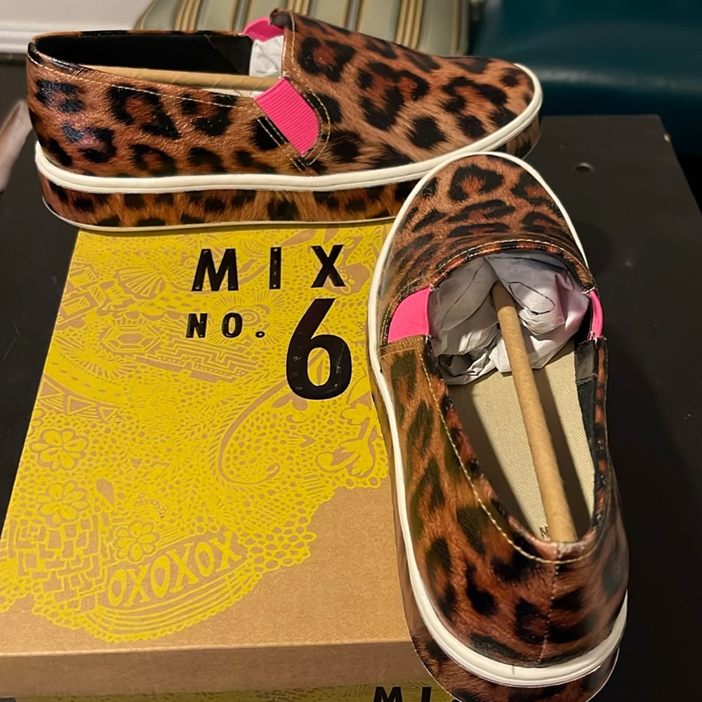 New Mix No. 6 Leopard Flats